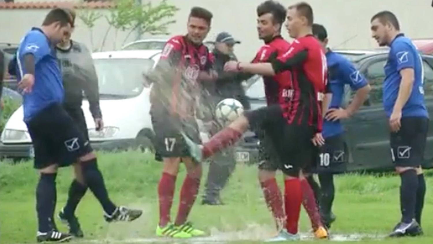 Bulgarian Fourth Division Game Descends Into Water Fight