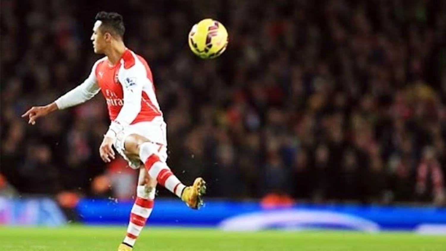 The 30 Most Creative Passes Ever ft. Oscar, Ronaldinho & more!