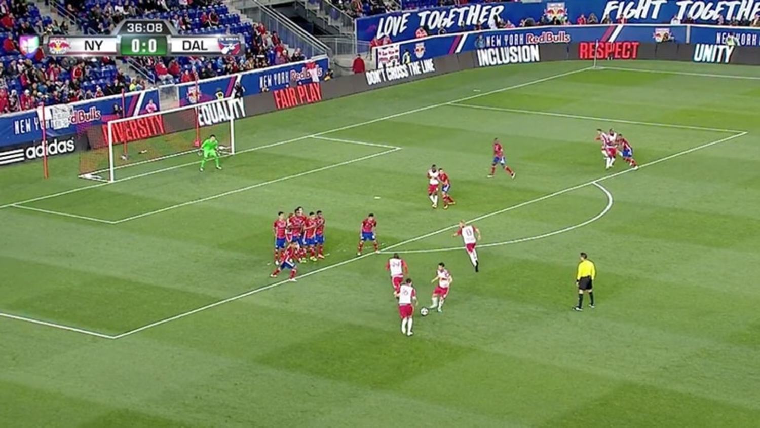 New York Red Bulls Execute Perfect Freekick Routine!