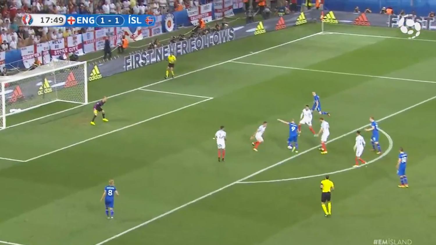 Legendary Icelandic Commentator Goes Nuts as Iceland Knock England Out Of Euro 2016