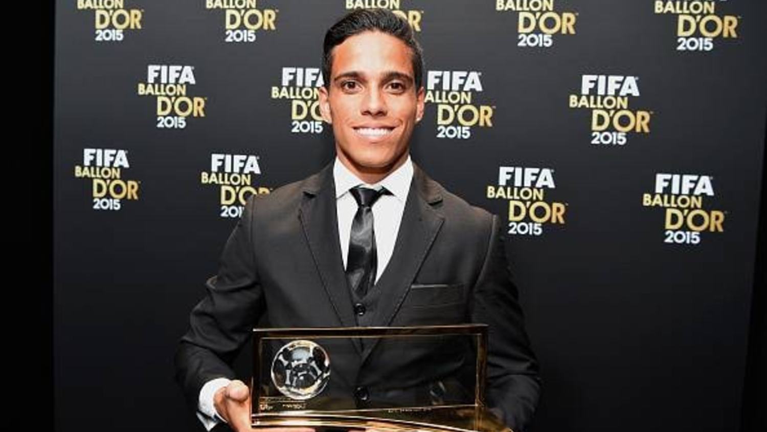 2015 FIFA Puskás Award Winner Retires...To Become FIFA Pro