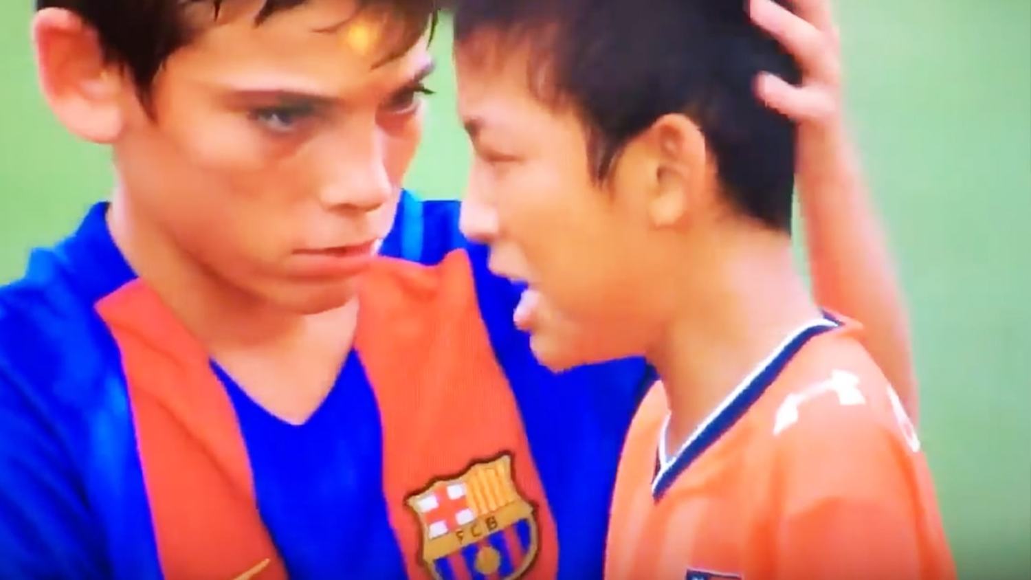Barcelona Youngsters Amazing Sportsmanship After Beating Opposition
