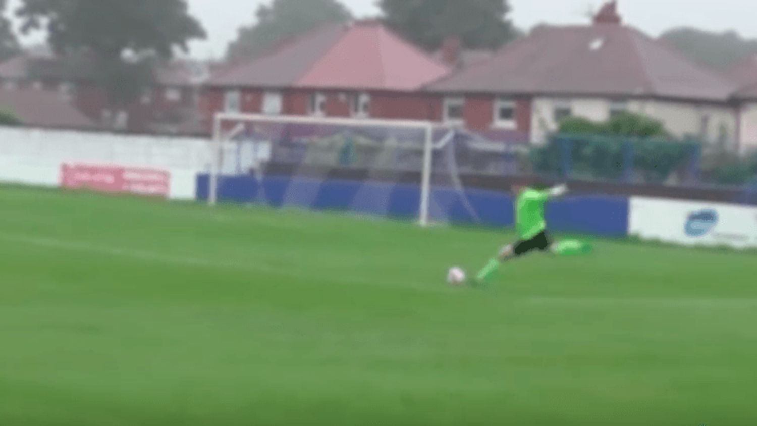 Spennymoor Town FC goalkeeper scores 80 yard free kick goal