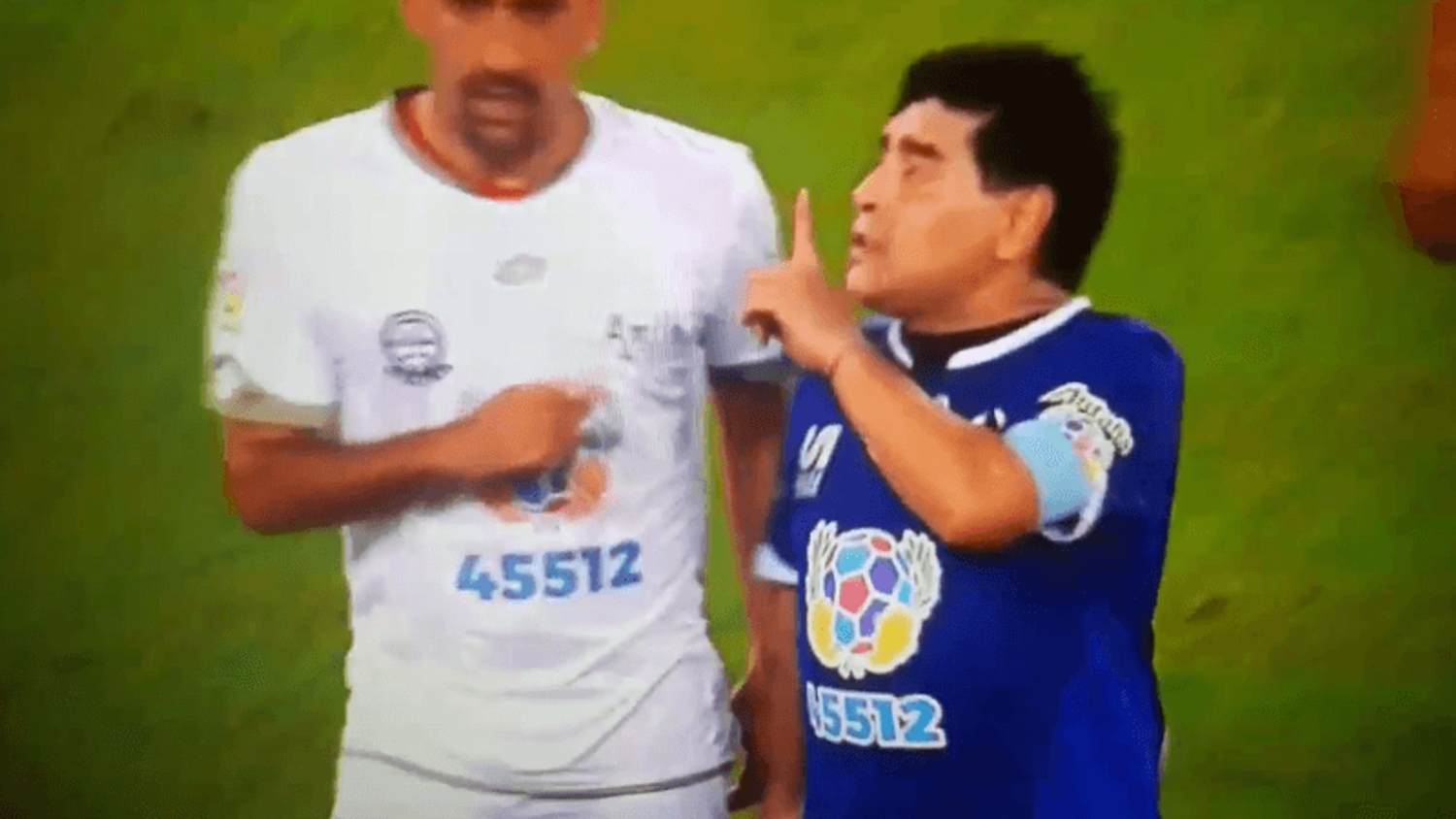 Maradona and Veron clash at Pope's Match for Peace