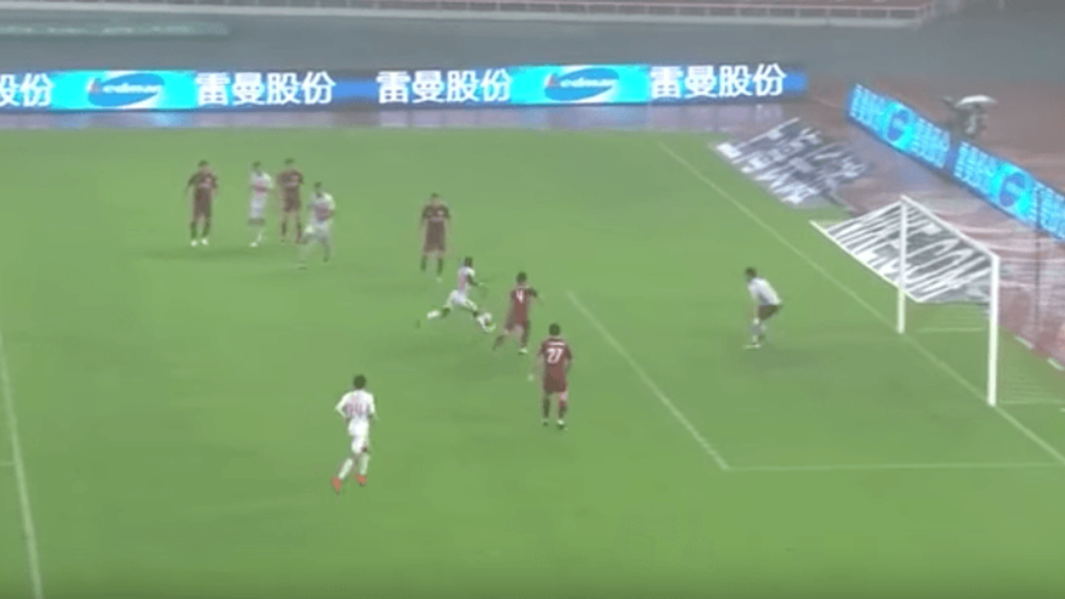 Papiss Cisse scores crazy goal with the best worst finish of all-time