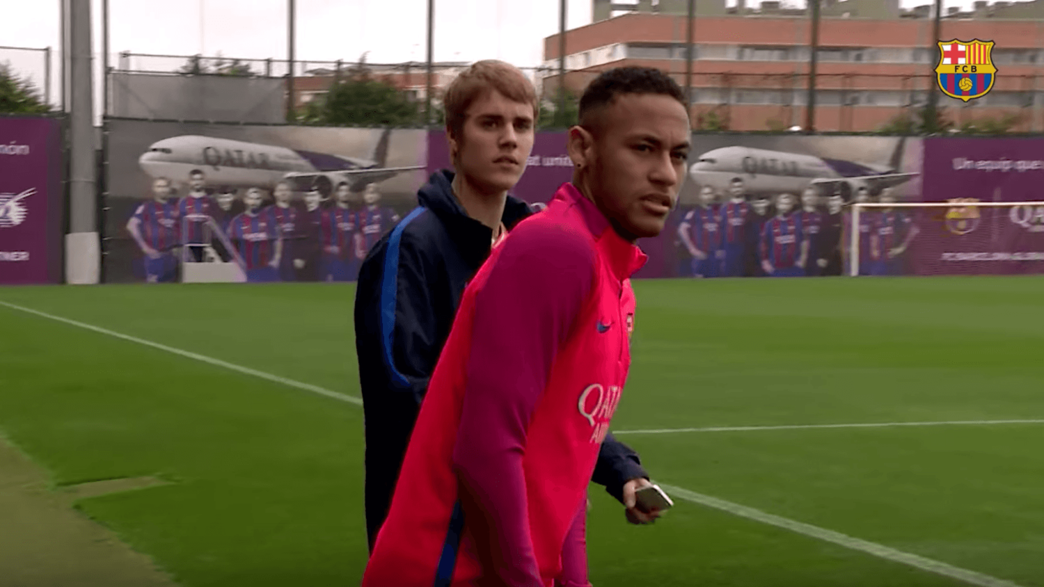 Justin Bieber Kicks Ball with FC Barcelona Star Neymar
