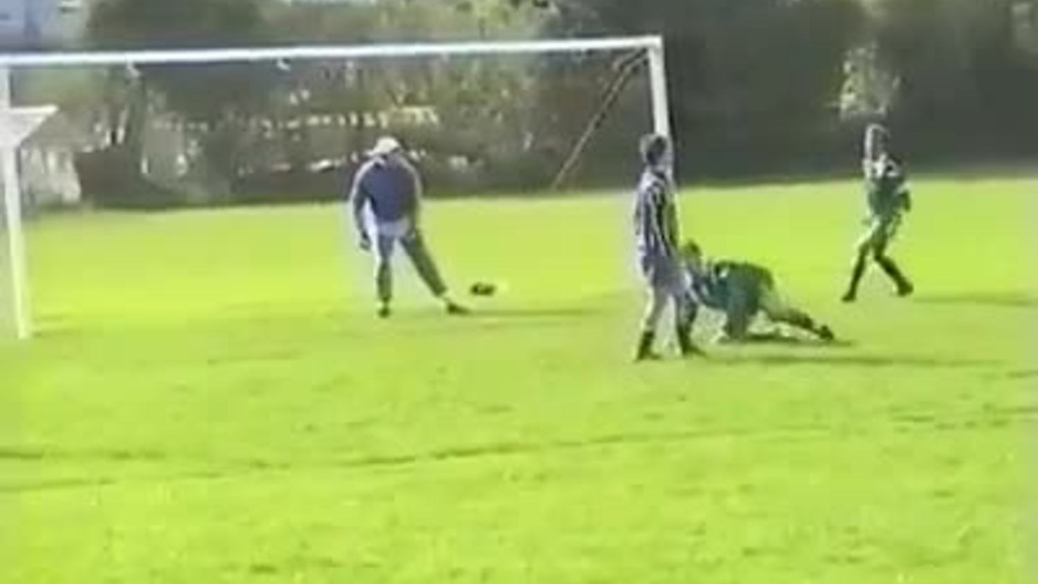Everyday Football Magic: Retro Edition