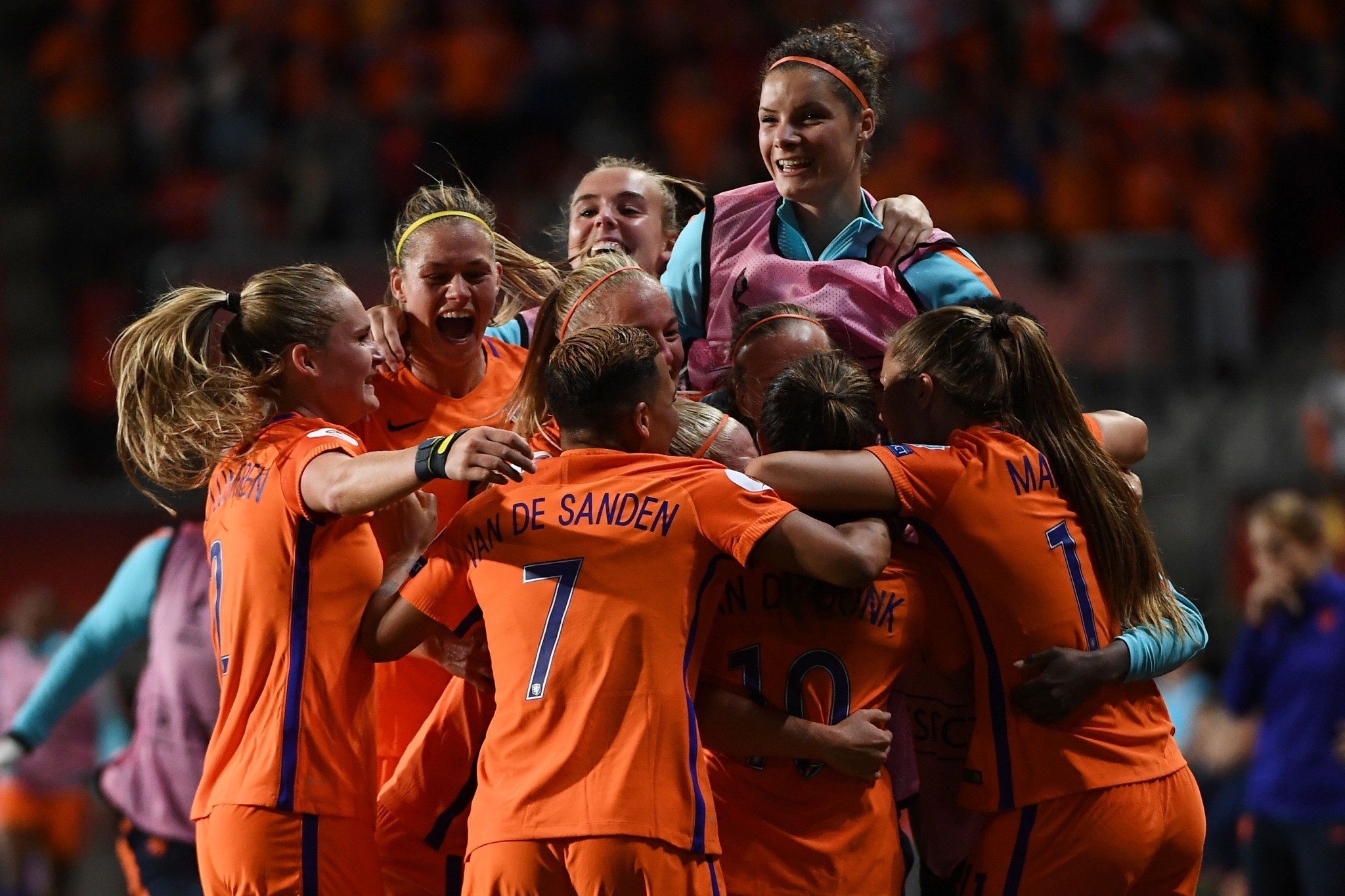 WEURO 2017 final preview